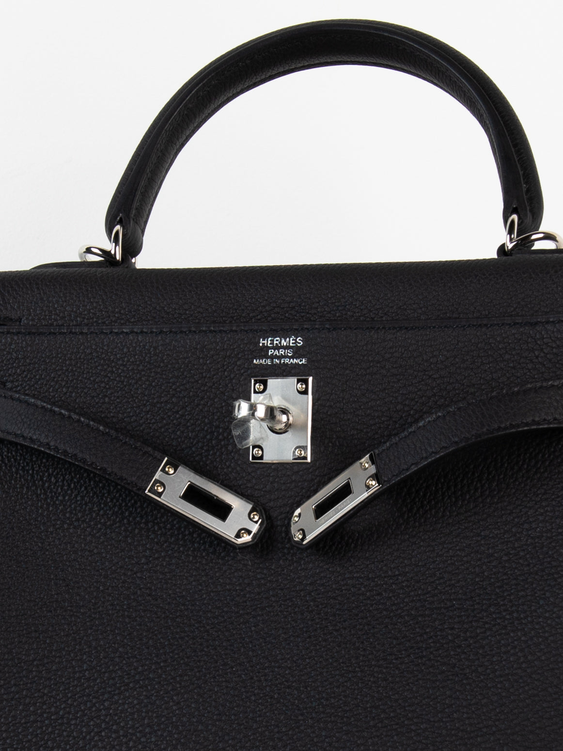 Kelly 25 in Black Togo with Palladium Hardware