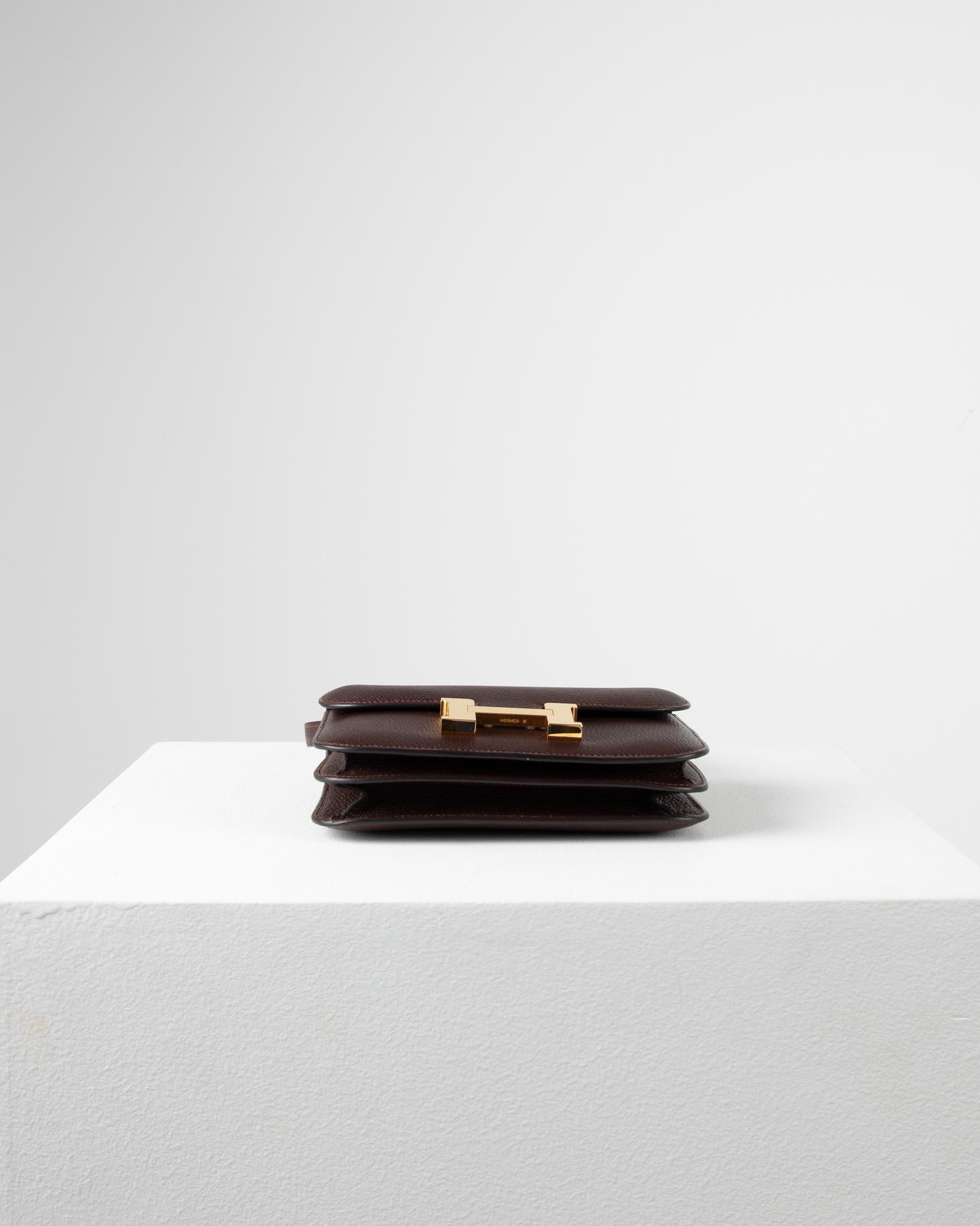 Constance 18 Rouge Sellier in Chevre Mysore Goatskin with Gold Hardware