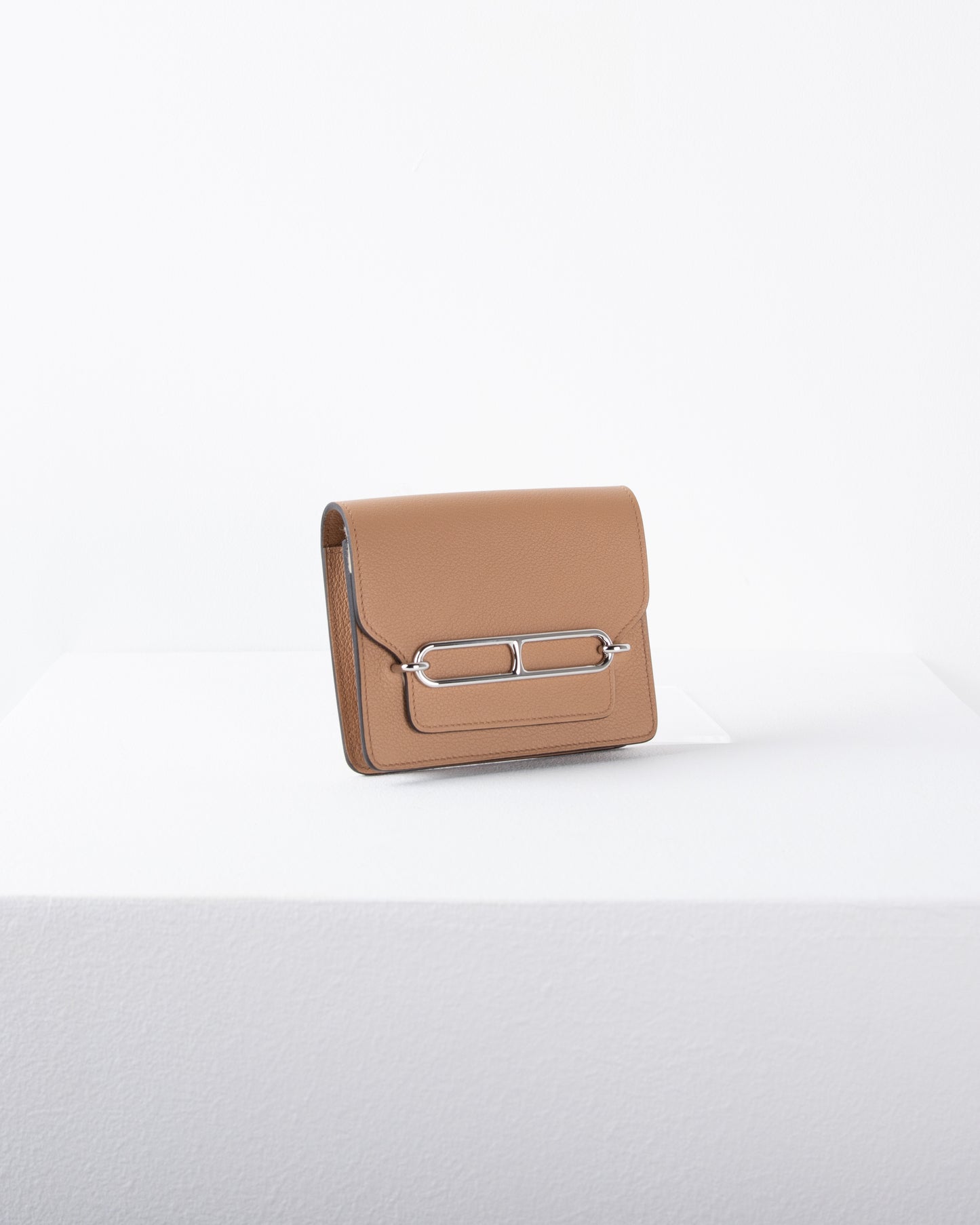 Roulis Slim Compact Wallet in Chai/Lime Evercolor Leather with Palladium Hardware