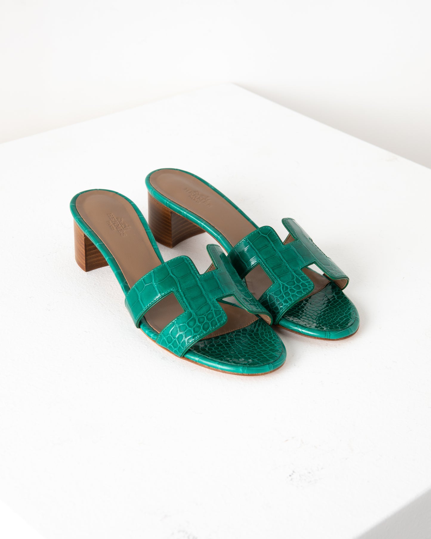 Oasis Sandal in Green Crocodile