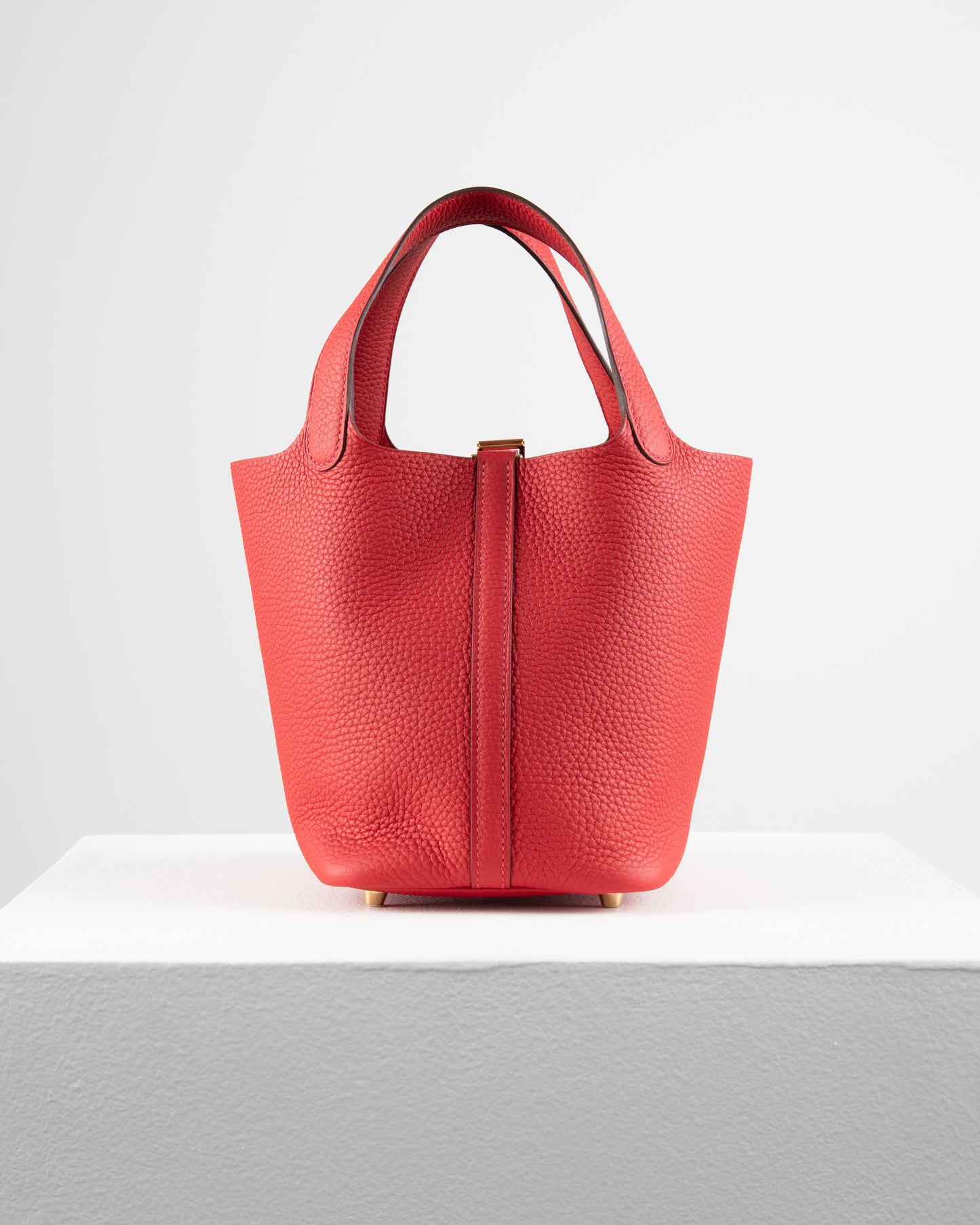 Picotin 18 Vermillon in Taurillon Clemence with Gold Hardware