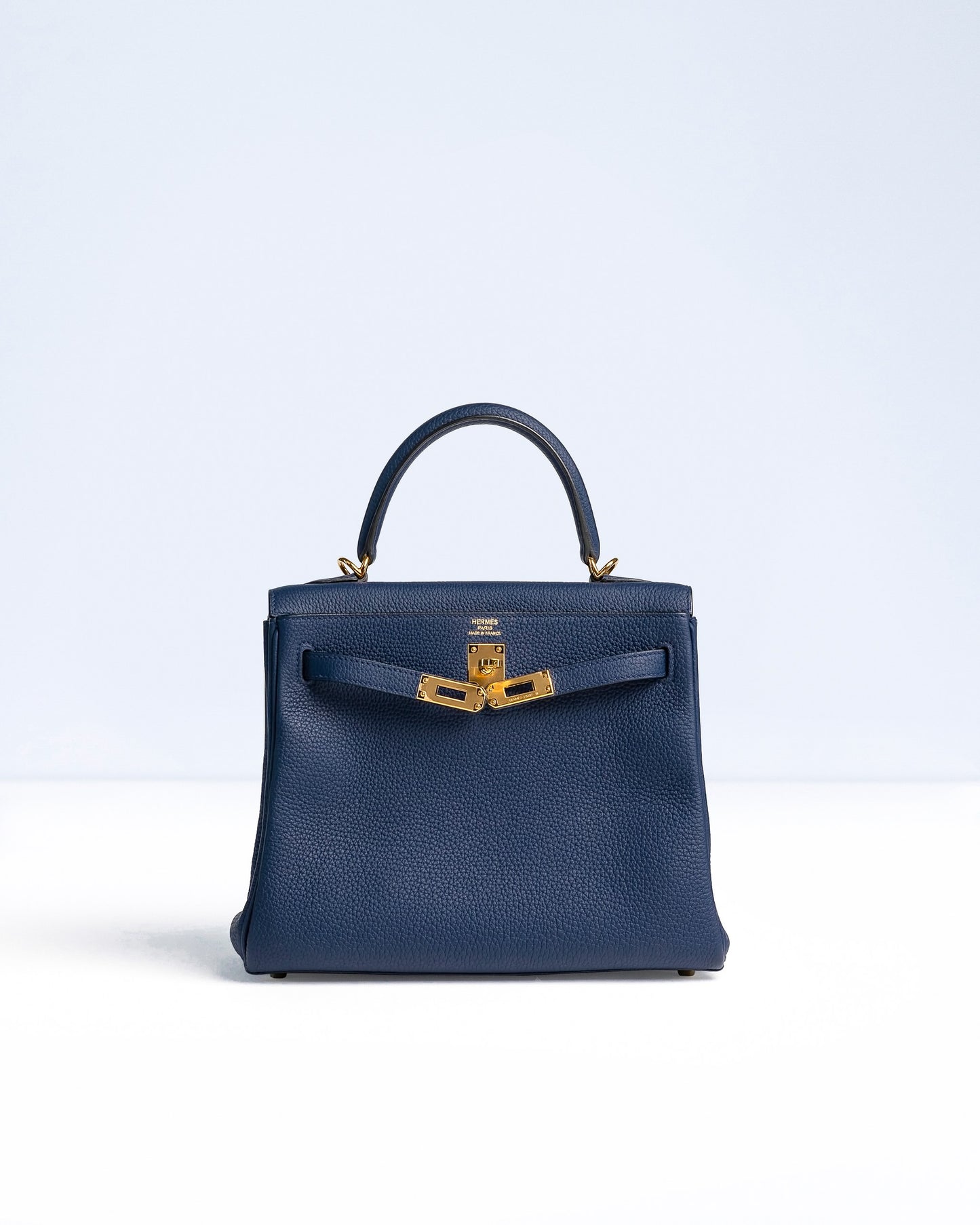 (Preloved) Kelly 25 Bleu Nuit Togo with Gold Hardware