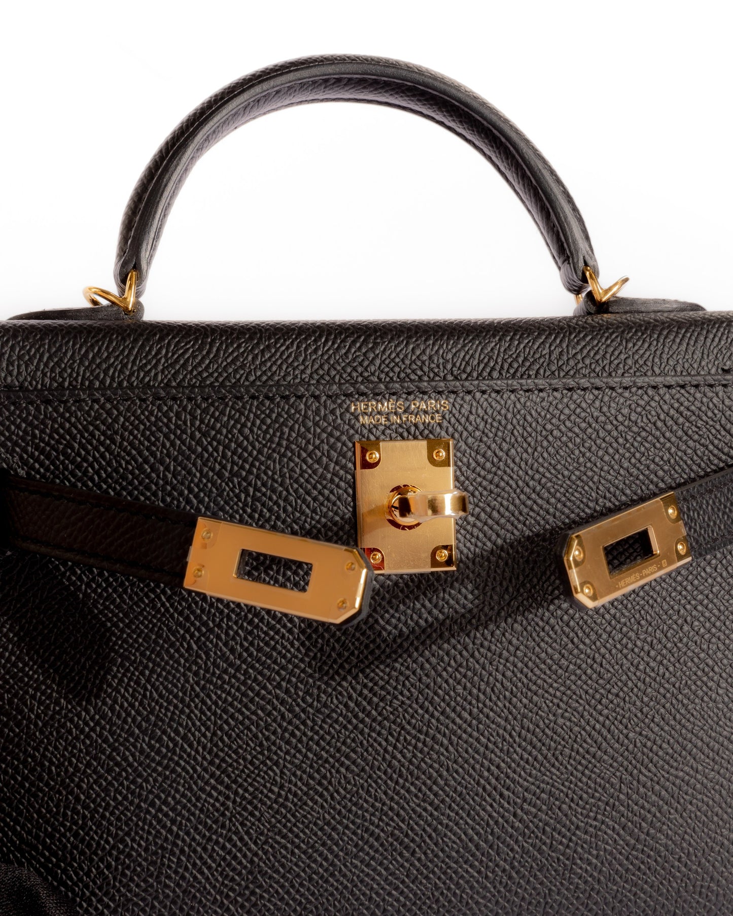 Kelly 20 Sellier Black in Epsom Leather with Gold Hardware