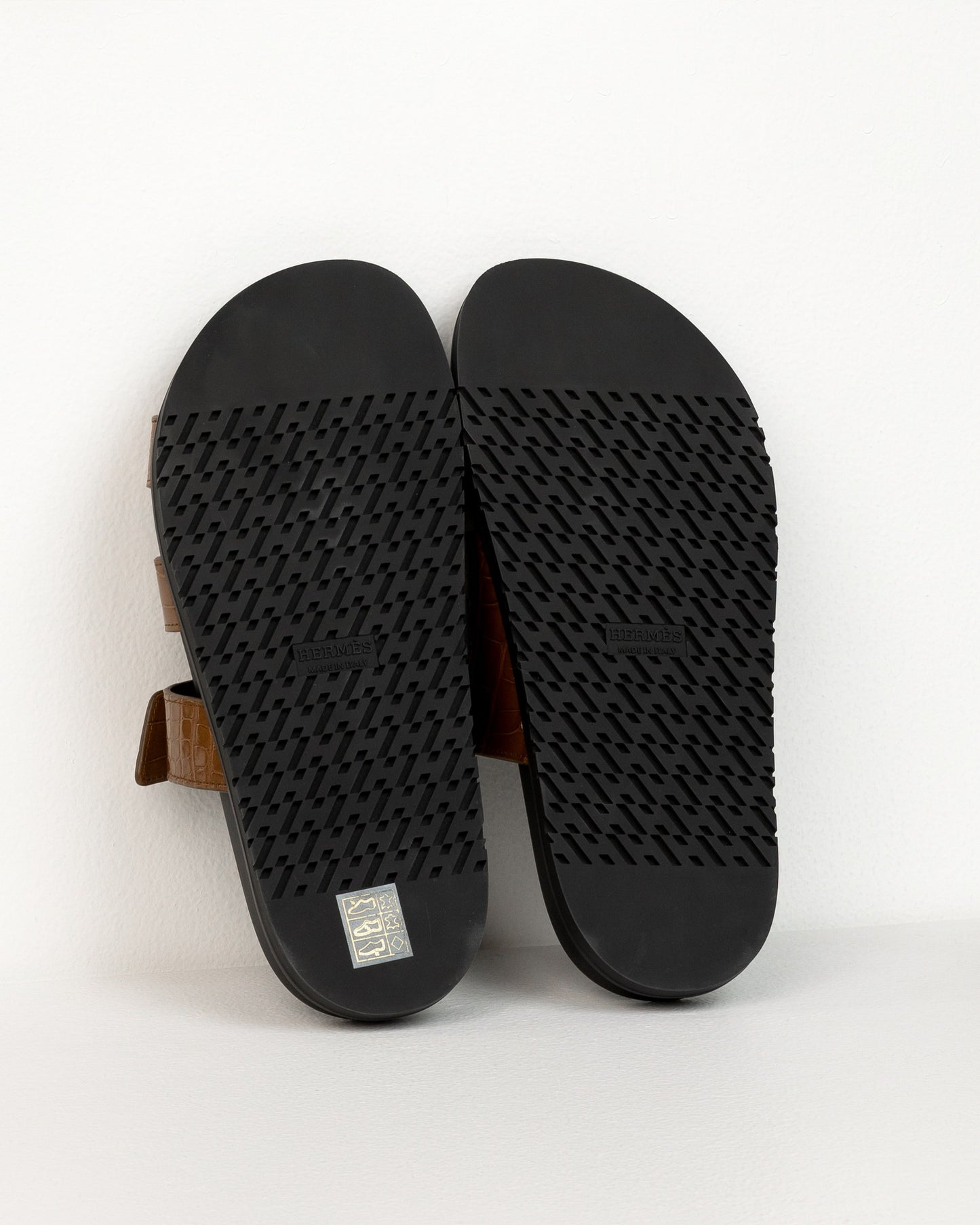 Chypre Sandals Brun Fumé in Alligator Leather