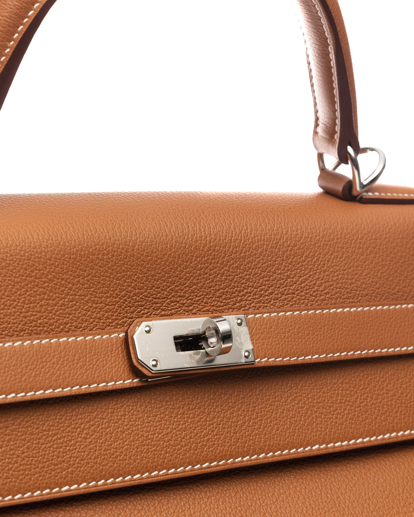 Kelly Relax 50 Gold in Taurillon Novillo leather with Palladium Hardware