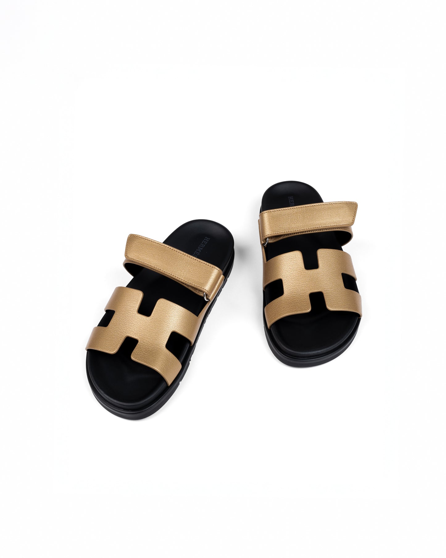 Chypre Sandals in Doré Grained Goatskin with Mettalic Finish