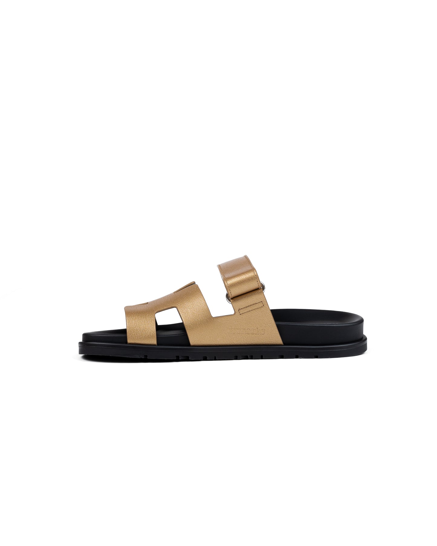 Chypre Sandals Femme Doré in Grained Goatskin with Mettalic Finish