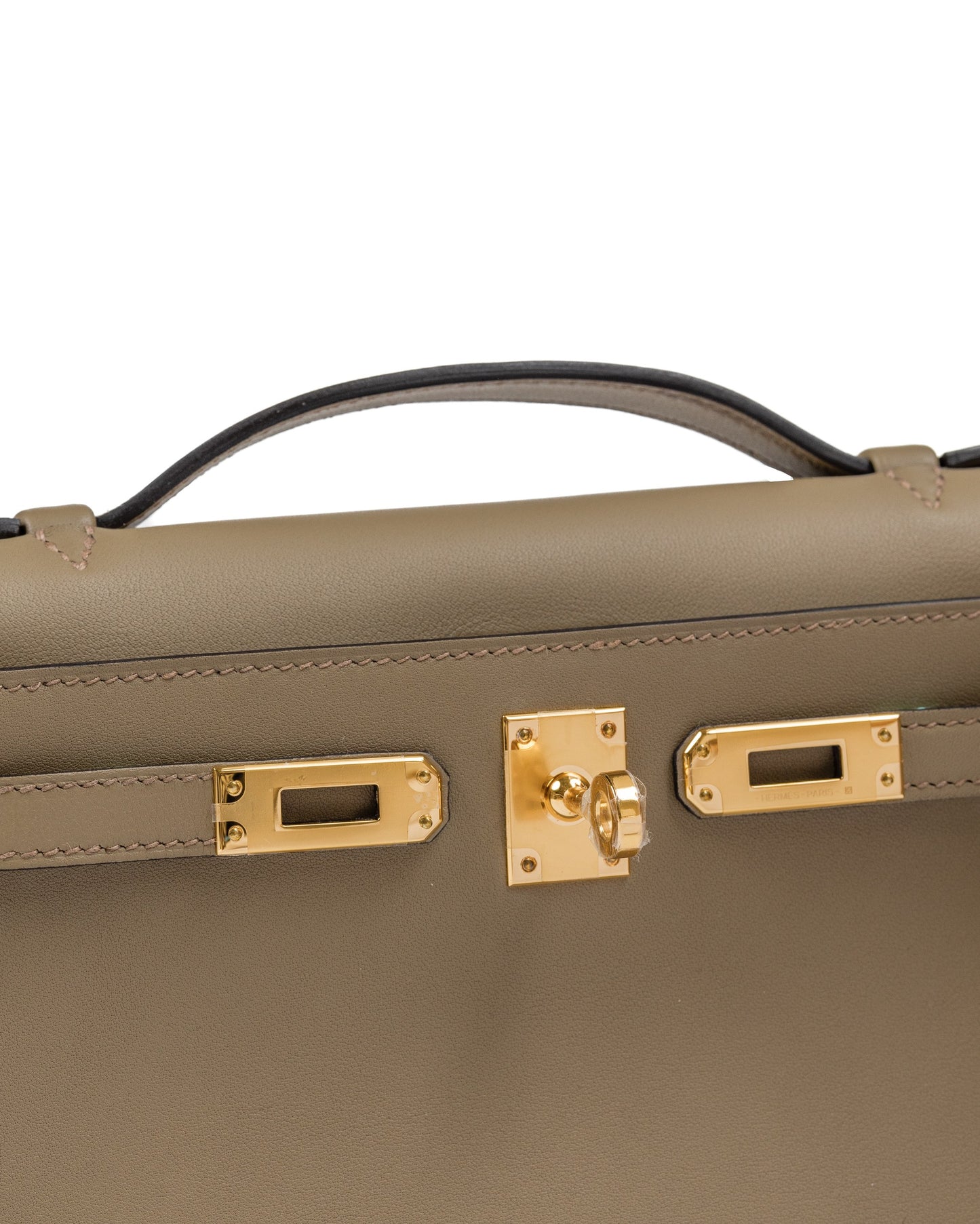 Kelly Pochette in Beige Marfa Swift Leather with Gold Hardware