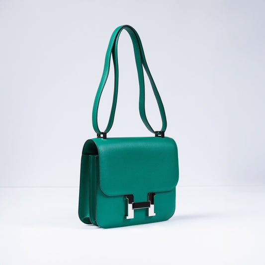 Constance 24 Vert Vertigo in Evercolour leather with Palladium Hardware