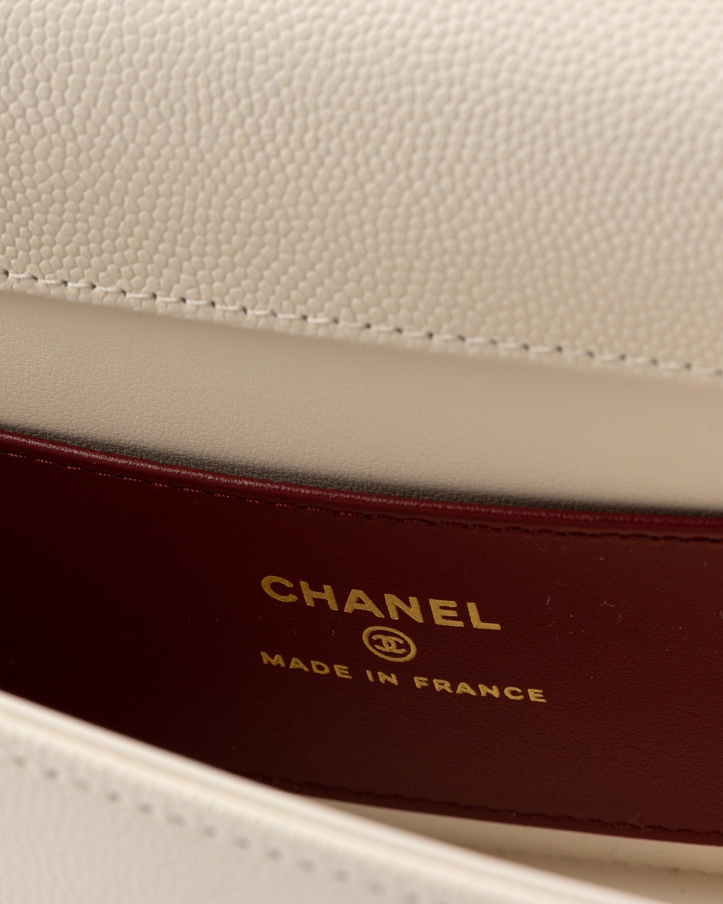 Chanel Clutch White Leather Strap in Grained Shiny Calfskin and Gold Tone Metal