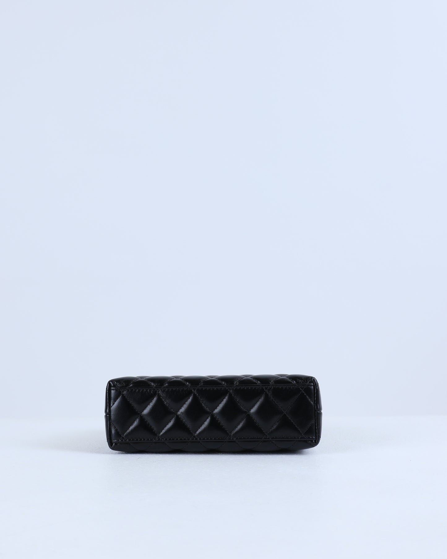 Chanel Kelly Bag Shiny Aged Calfskin & Gold-Tone Metal in Black Medium size