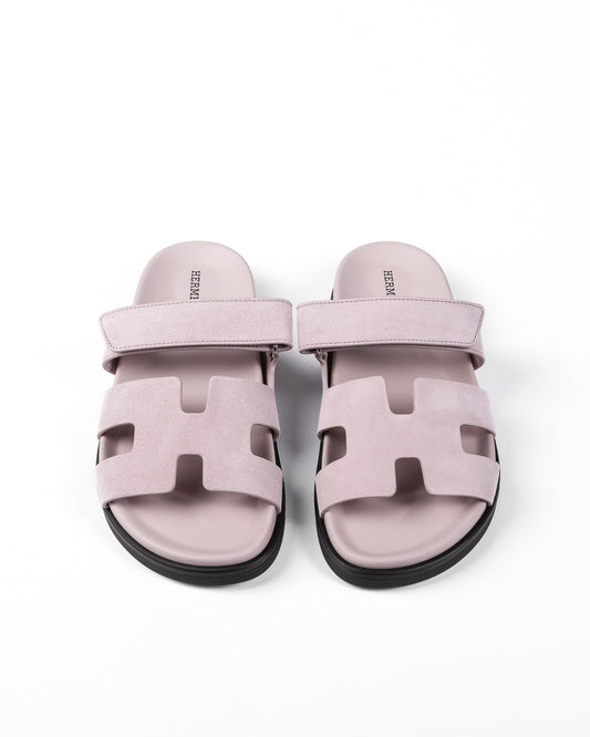 Chypre Sandal Rose Porcelaine in Suede leather