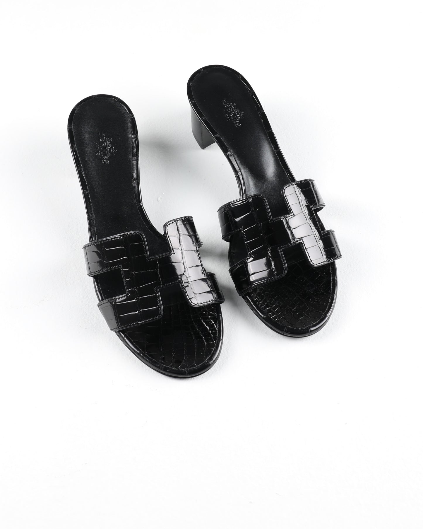 Oasis Sandal in Black Crocodile Leather