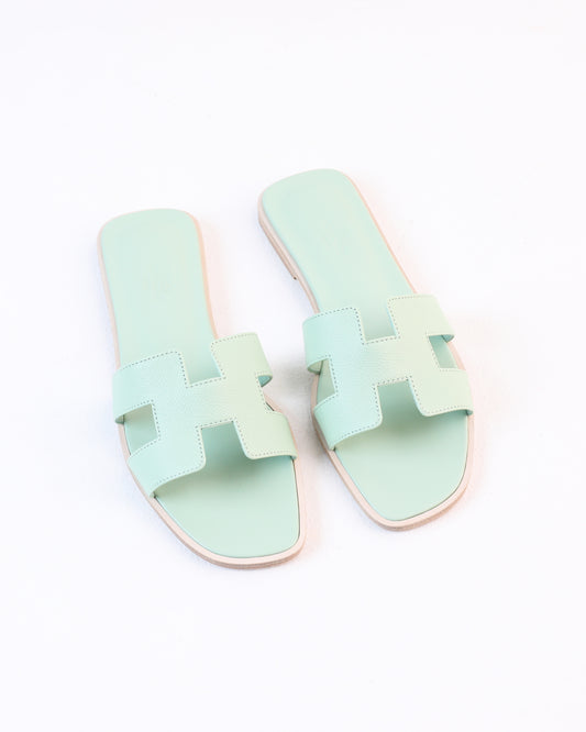 Oran Sandal in Vert Jade Epsom Leather