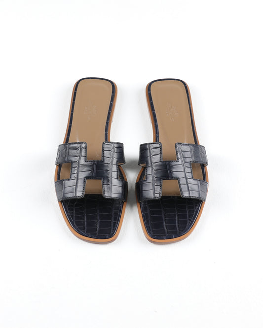 Oran Sandal in Dark Blue Matte Alligator Leather