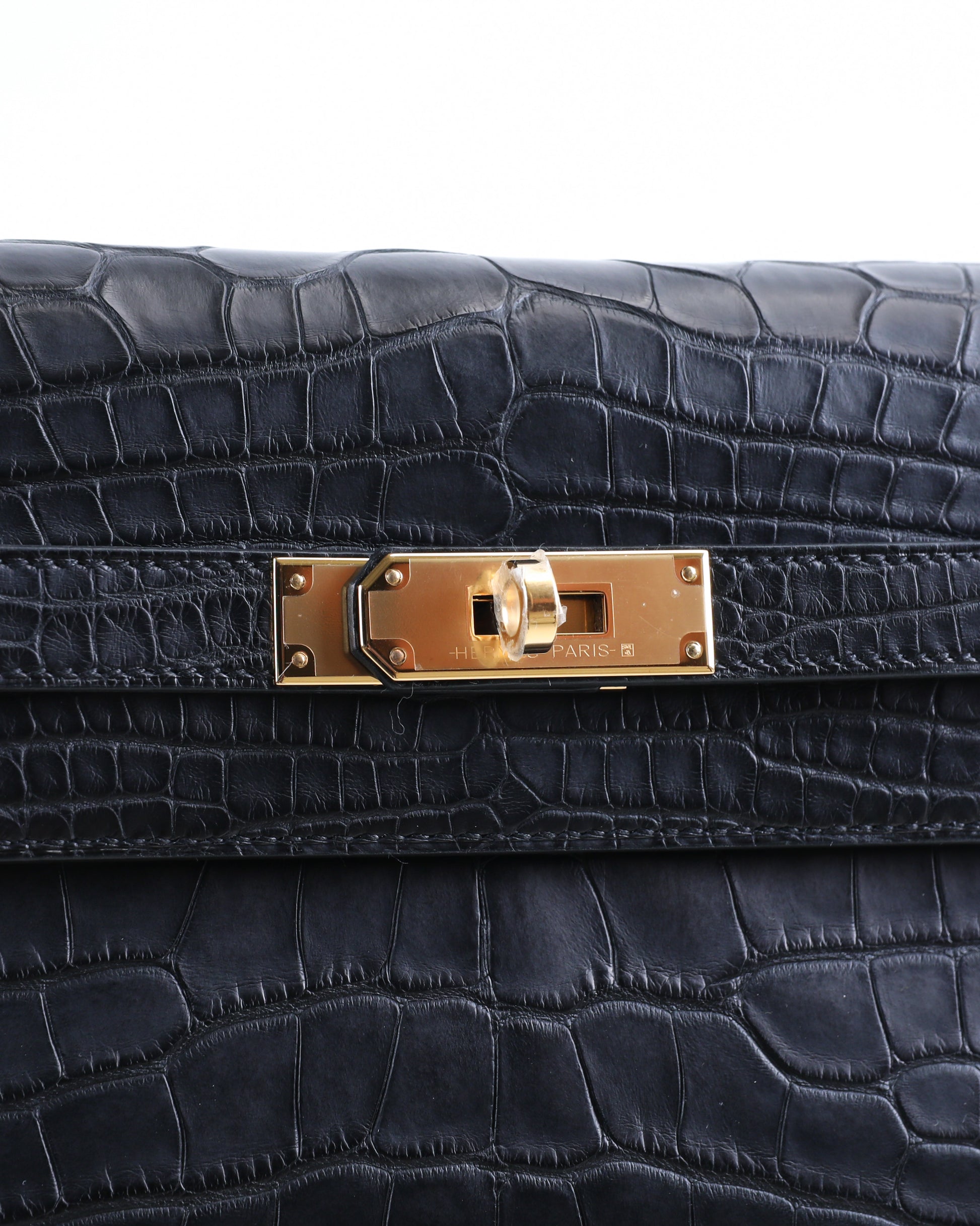 Kelly Depeches 25 Black Matte Alligator with Gold Hardware – Diamonds in  Dubai