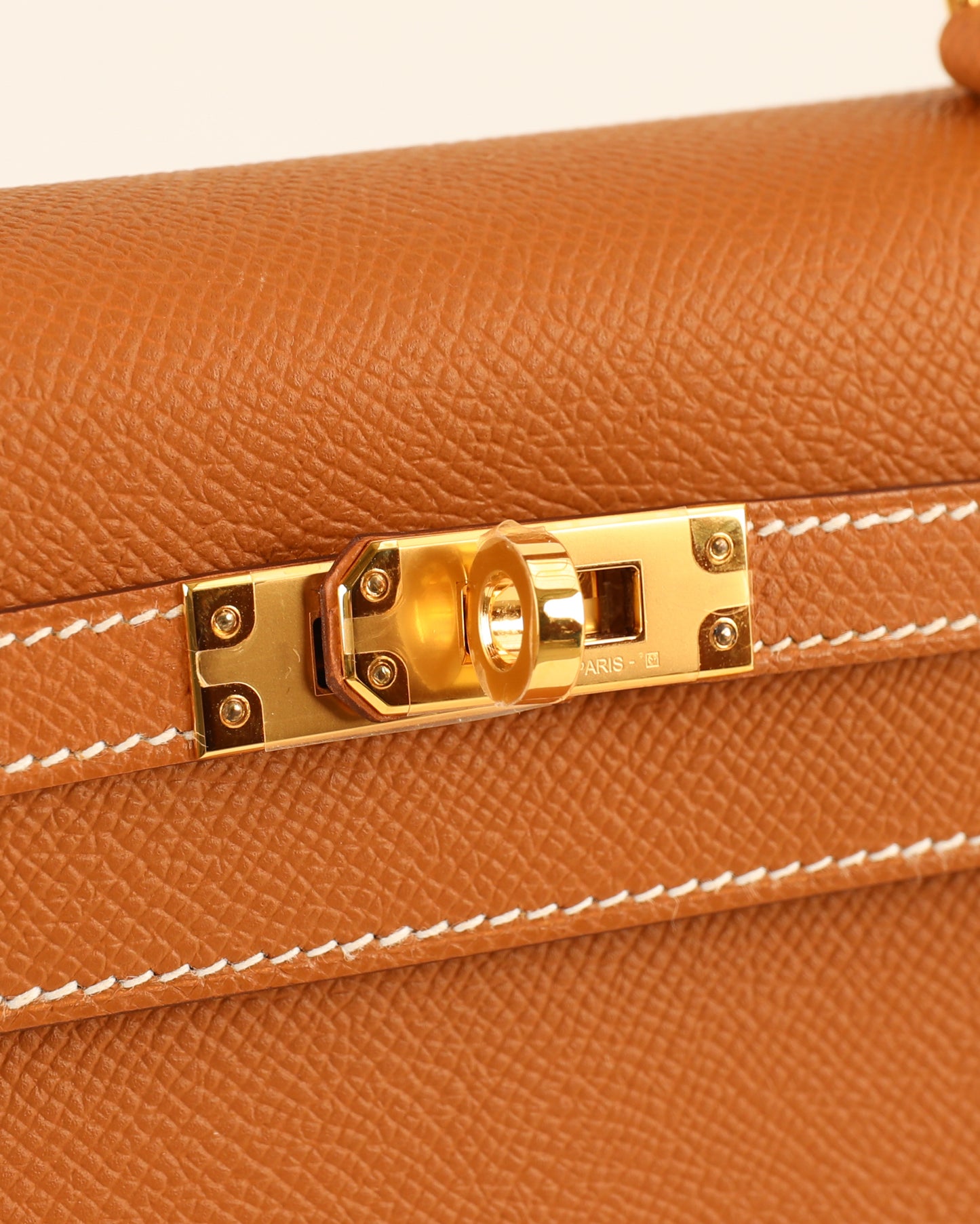 Kelly 25 Gold in Epsom Leather with Gold Hardware