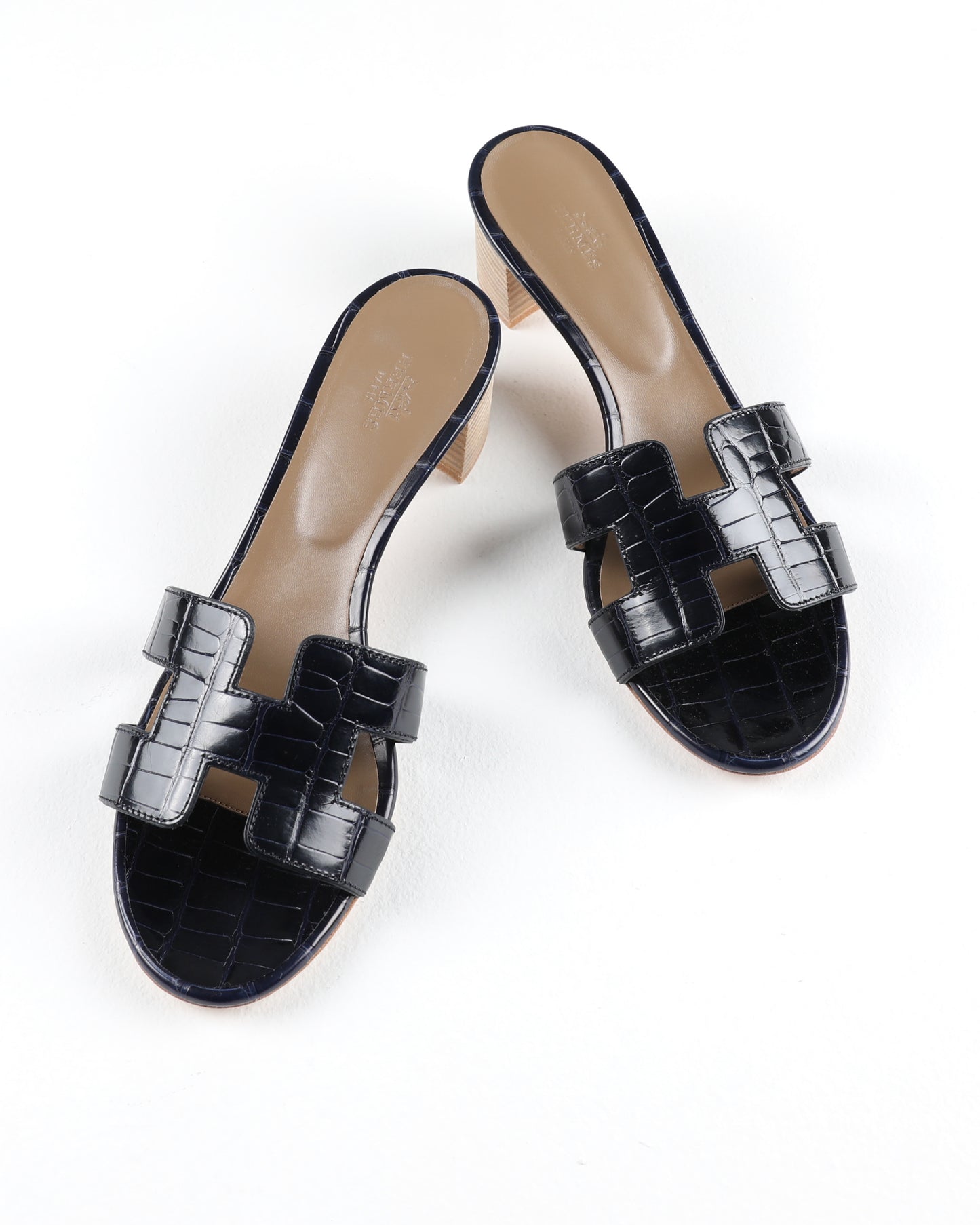 Oasis Sandal in Dark Blue Crocodile Leather