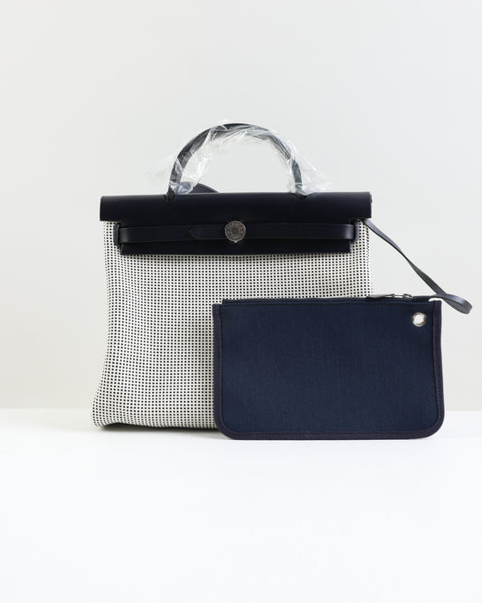 Herbag 31 Bag Retourne Ecru Blanc Noir/Bleu Indigo Toile Quadrille Viking Laiton with Palladium Hardware