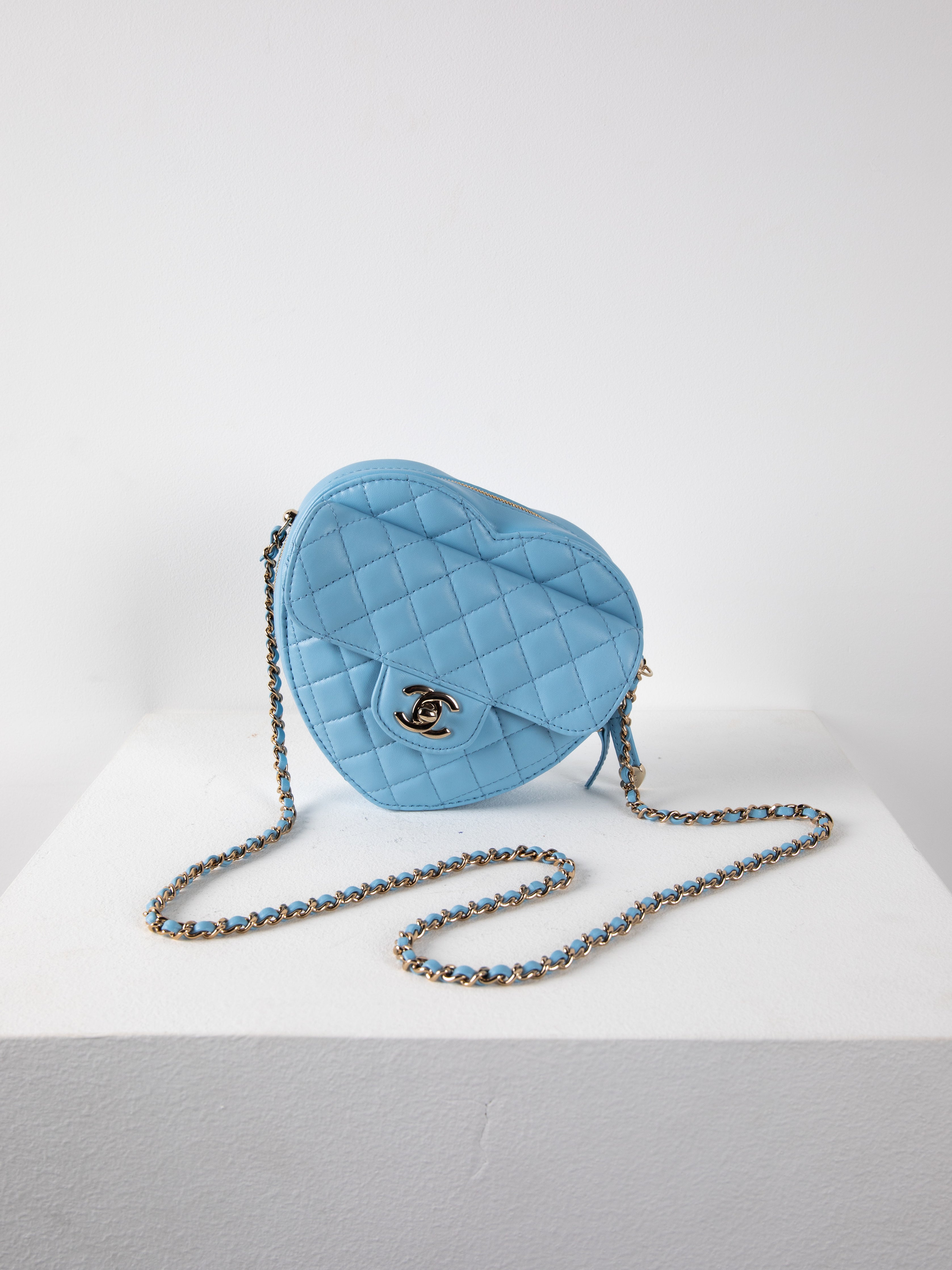 Chanel Spring-Summer 2022 Heart Bag in blue