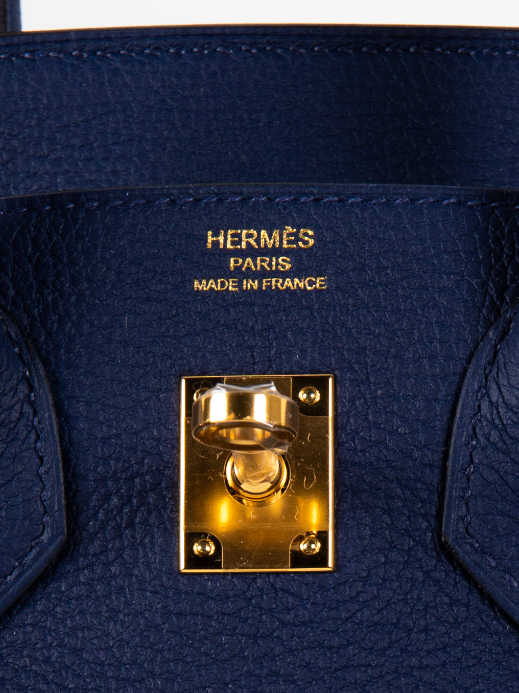 Lot - HERMÈS 2018 Sac BIRKIN 25 Veau Evergrain Bleu Saphir Garniture métal  plaqué or BIRKIN 25 bag Blue Saphir Evergrain - Catalog# 718198 Hermès &  Luxury Bags