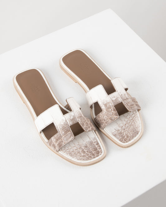 Oran Sandal in Blanc Himalaya Crocodile Leather