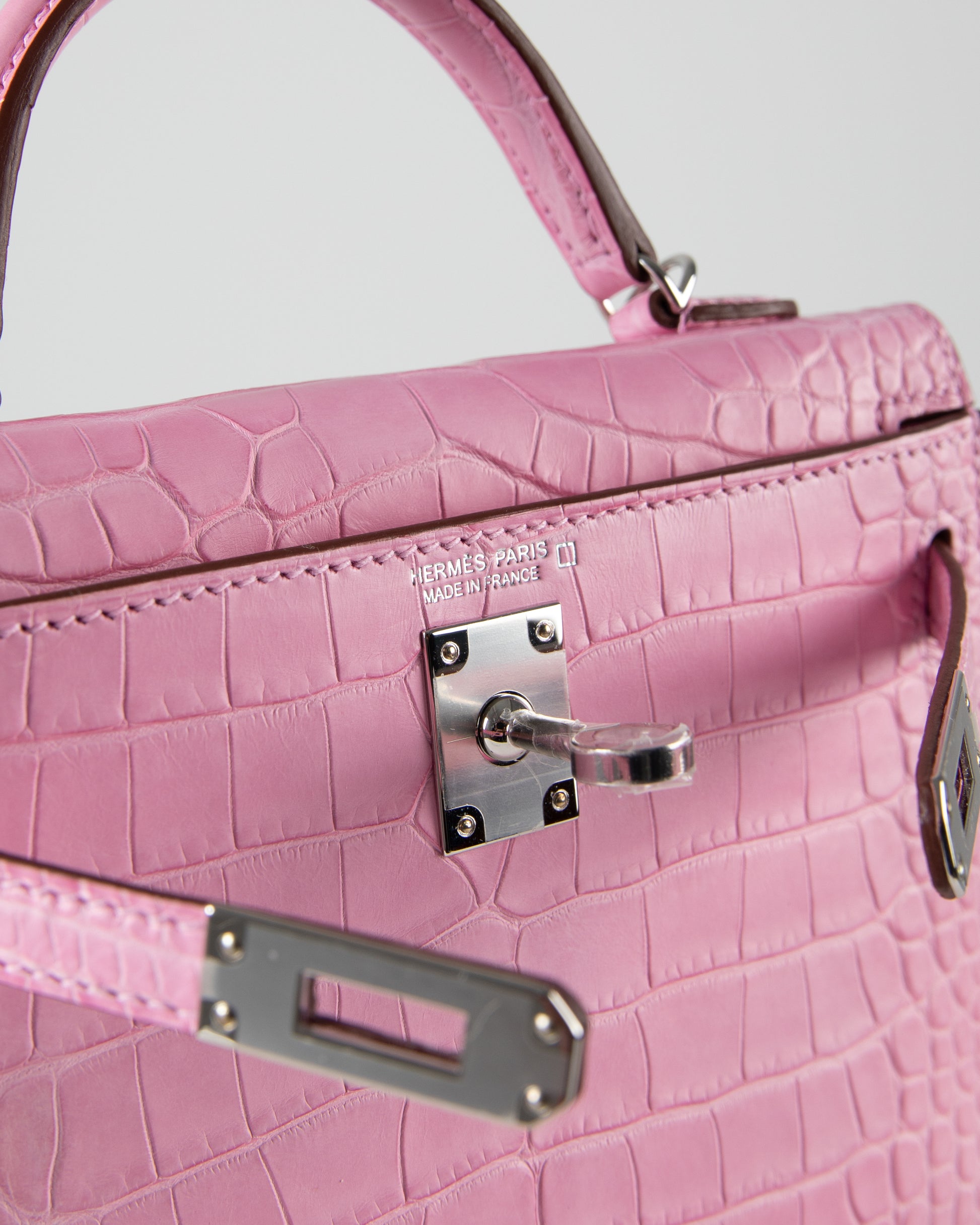 Hermes Kelly 20 Mini Sellier Bag 5P Pink Matte Alligator Palladium Limited  at 1stDibs