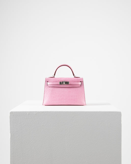 Kelly 20 in Bubblegum Pink Sellier Matte Alligator Mississippiensis with Palladium Hardware
