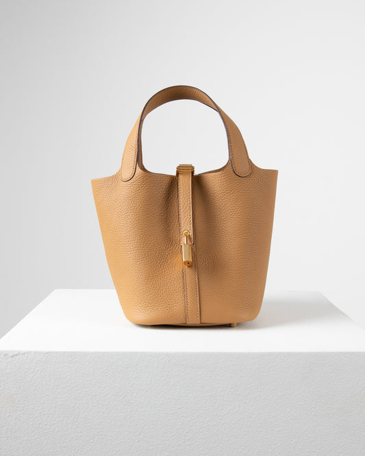 Picotin 18 Chai in Taurillon Clemence Leather with Gold Hardware