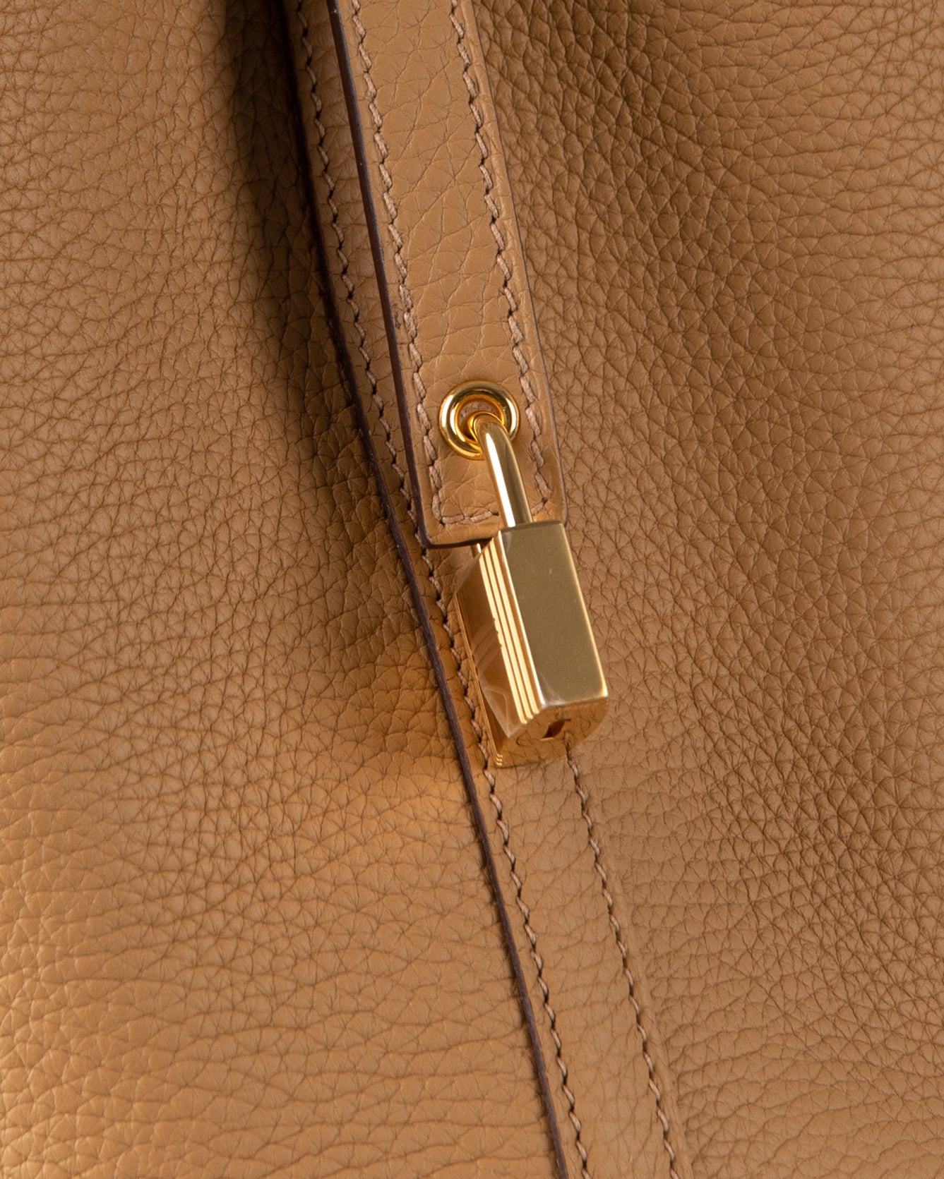 Hermès Picotin Lock 18 In Chai Taurillon Clemence With Gold Hardware