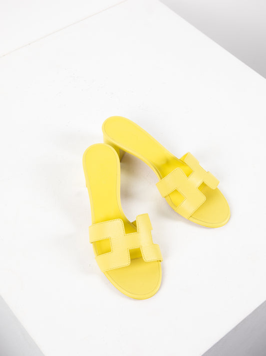 Oasis Sandal in Jaune Curcume