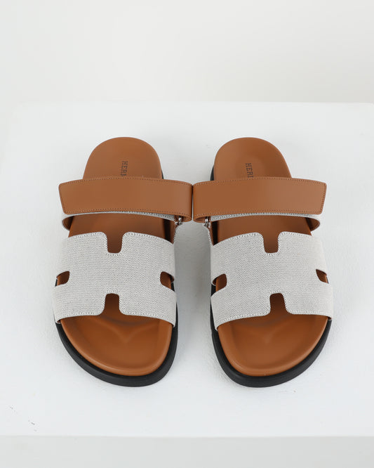 Chypre Sandal in Prunoir / Naturel
