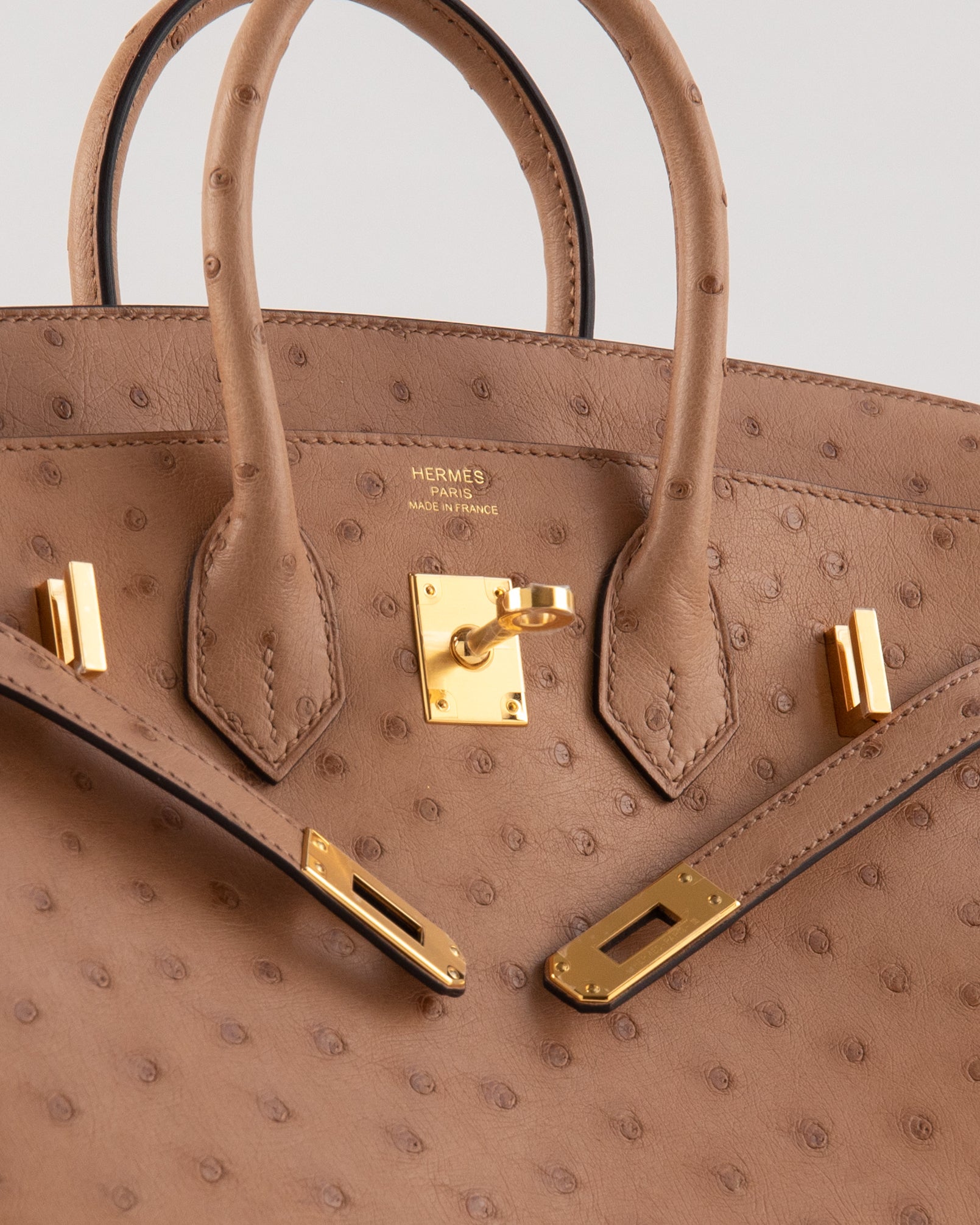 Birkin 25 ostrich handbag Hermès Gold in Ostrich - 32147266