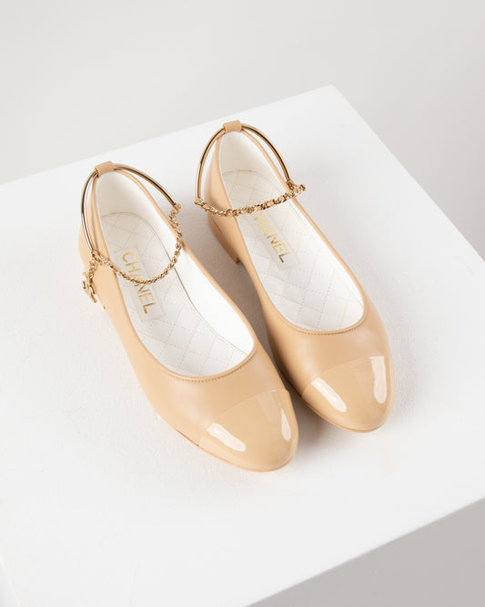 Chanel Ballerina Flat Shoes in Beige