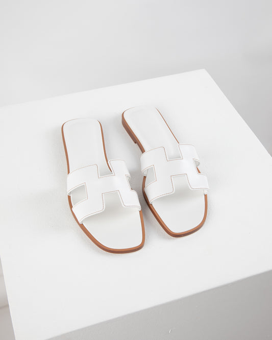 Oran Sandal in Blanc Calfskin