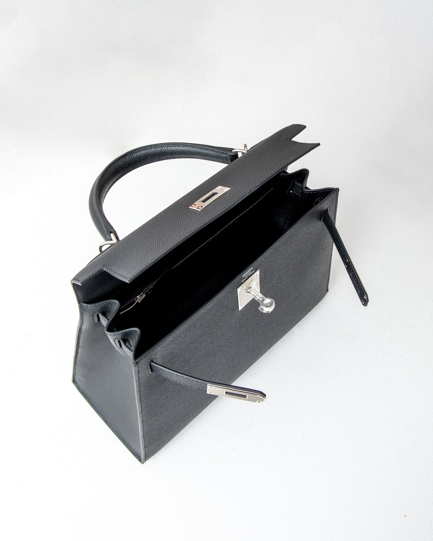 Kelly 28 in Sellier Leather Black with Palladium Hardware