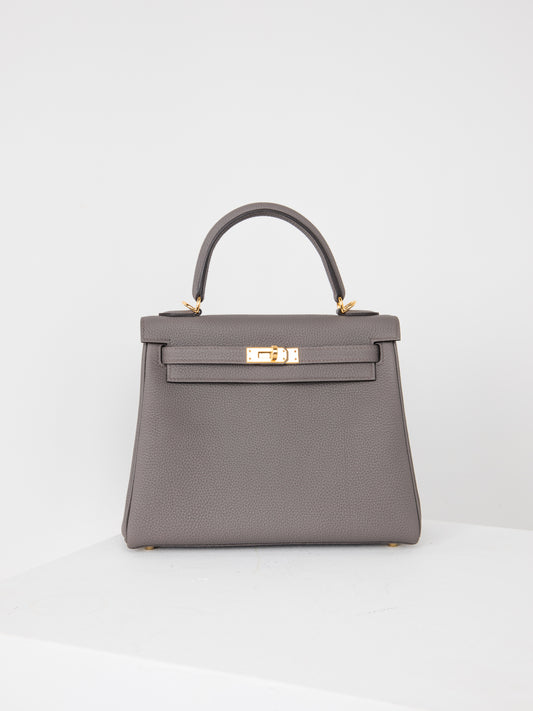 Kelly 25 Etain in Togo Leather with Gold Hardware