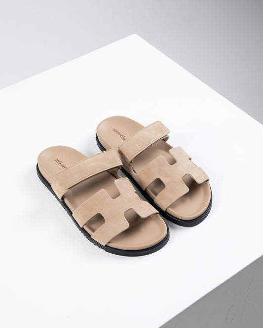 Chypre Sandal in Beige Argile